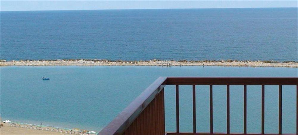 Alexandria Mediterranean Suites Exterior foto